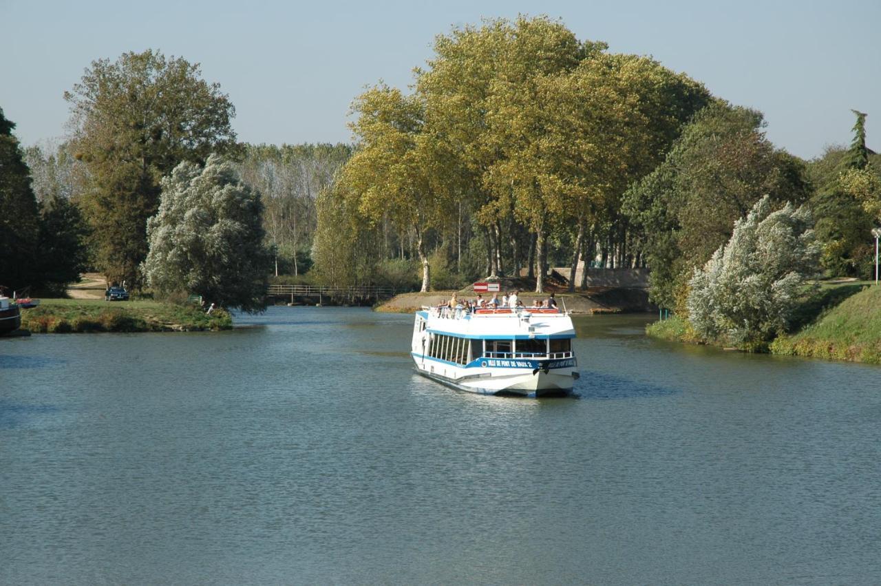 Onlycamp Camping Le Champ D'Ete Reyssouze Zewnętrze zdjęcie