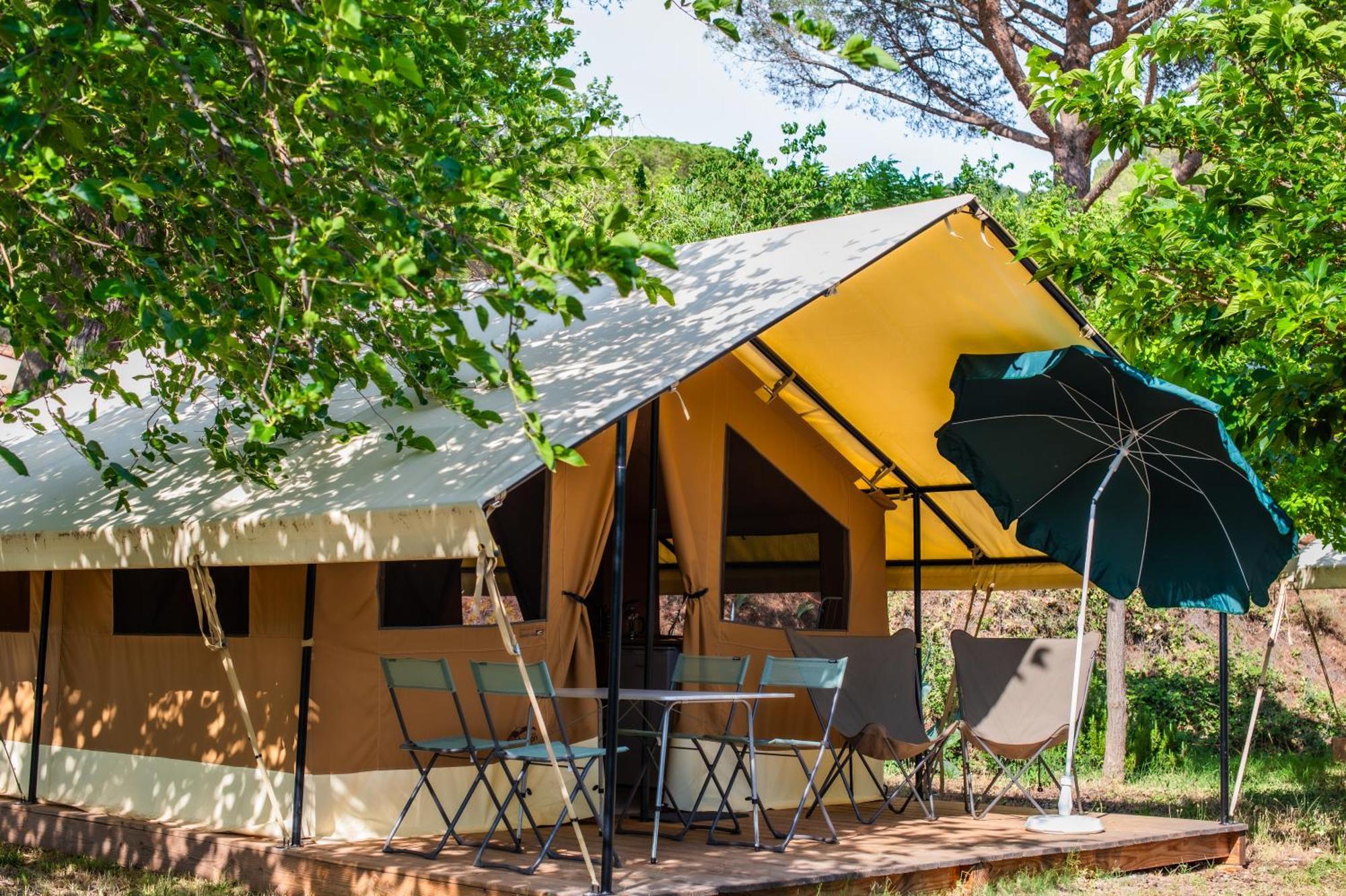 Onlycamp Camping Le Champ D'Ete Reyssouze Zewnętrze zdjęcie